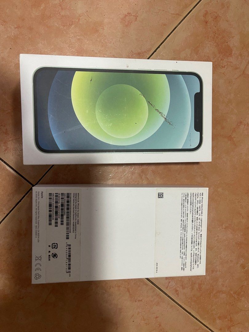 iphone 12 box only (Category: iPhone 12 Series) located in Quezon City. Submitted by brandmanila (Listing ID 1346221899, Image 3). Description: bonx only iphone 12.