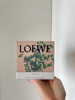 （分類：）位於 。 由 kartinnnaaa 提交（商品編號 1346133956，圖片 1）。簡介： 。