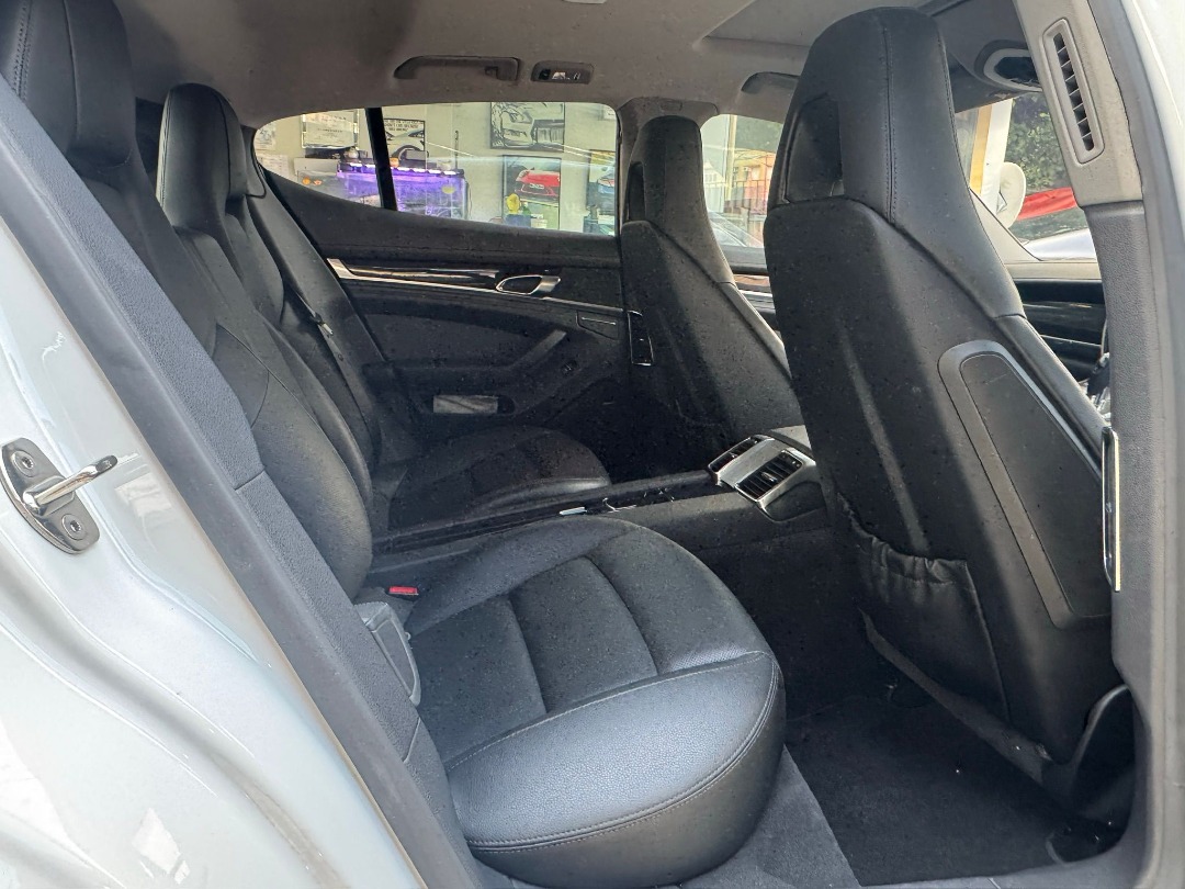 Porsche Panamera S Auto62863130668163114
