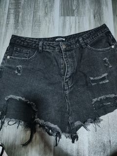(Category: ) located in . Submitted by carotcake (Listing ID 1346125703, Image 1). Description: .