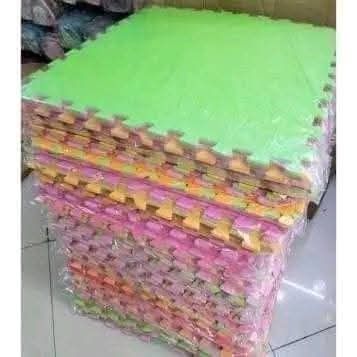 puzzle mat (Category: Changing Mats & Accessories) located in Manila. Submitted by asstditems (Listing ID 1346155193, Image 3). Description: gl Same day delivery within metro manila Mode of Payment: CASH ON DELIVERY GCASH BANK TRANSFER Pm for inquiries! Happy Shopping & God bless..