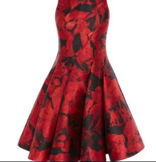 (Category: ) located in . Submitted by mydresses (Listing ID 1346285574, Image 1). Description: .