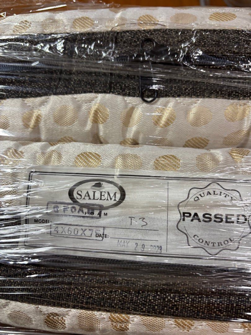 Salem G foam Mattress (Category: Bed Frames & Mattresses) located in Mandaluyong City. Submitted by dsc0313 (Listing ID 1346189545, Image 1). Description: .