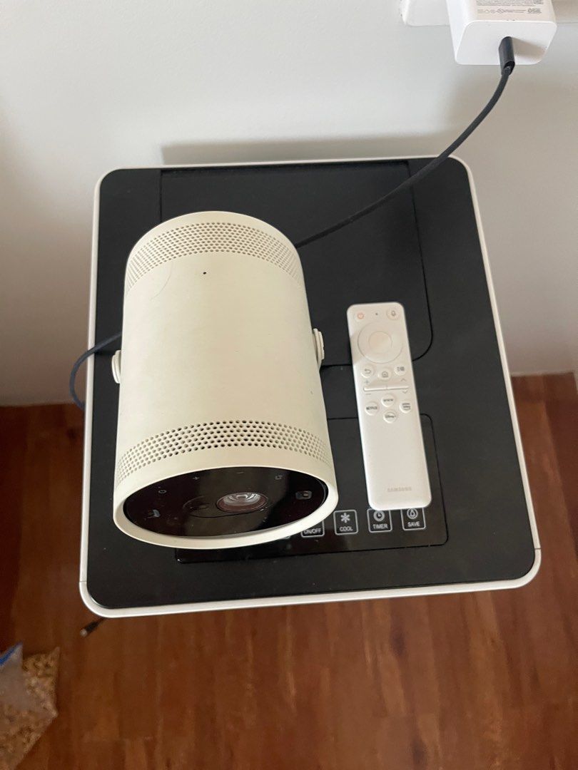 SAMSUNG FREESTYLE (Category: Projectors) located in Baguio. Submitted by azi241 (Listing ID 1346160081, Image 3). Description: SAMSUNG FREESTYLE NO ISSUES WITH BAG AND CHARGER TOOK GREAT CARE OF IT. PM for questions ❤️ 23K if with Aircooler.