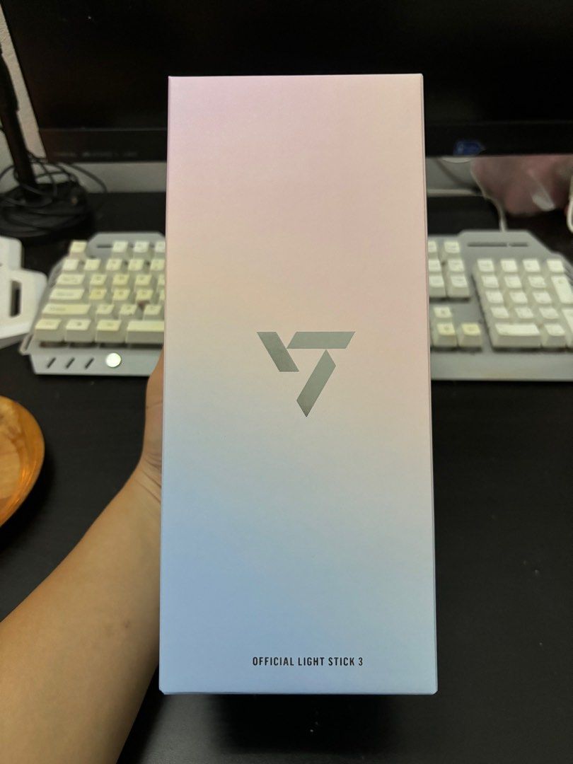 SEVENTEEN CARATBONG V3 SVT 17RH, Hobbies & Toys, Collectibles ...