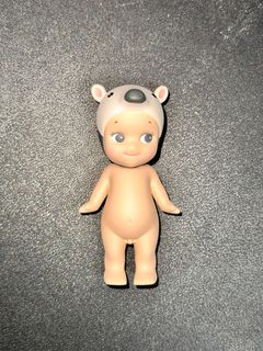 (Category: ) located in . Submitted by romarkablefinds (Listing ID 1346246467, Image 1). Description: .