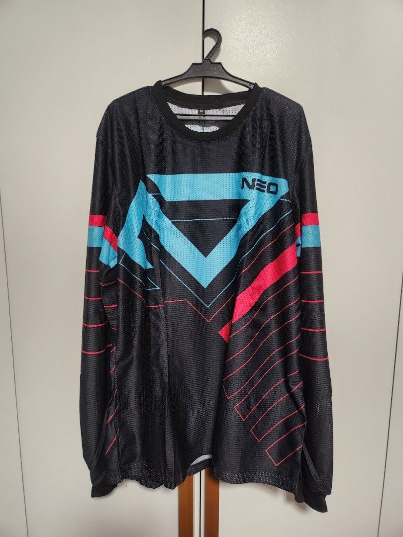 Spyder Neo Mesh Jersey size XL (Category: Activewear) located in Manila. Submitted by jmgco (Listing ID 1346285785, Image 1). Description: For sale brandnew Spyder Neo Mesh Jersey size XL dimension 23" W x 30.5" L best for motorcycle/scooter bdo/gcash SF c/o buyer pick up @ potrero malabon.