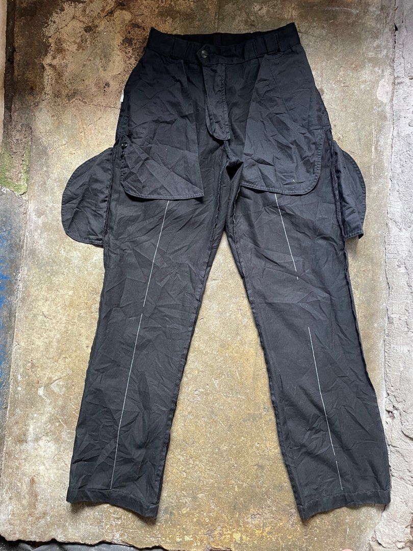 Tactical pants 5.11 (Category: Jeans) located in Lucena. Submitted by riyizthriftz (Listing ID 1346299296, Image 2). Description: 5.11 tactical pants black W28 L42 hem 9 Excellent condition No issue Jnt courier 📍Lucena city 950 pesos only .