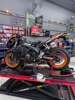 (Category: ) located in . Submitted by orizonmotorworks (Listing ID 1346156172, Image 1). Description: .
