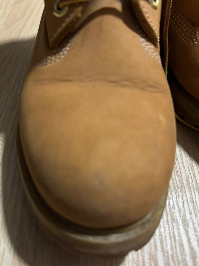Timberland 5.5W (Category: Boots) located in Quezon City. Submitted by appuru22 (Listing ID 1346296322, Image 3). Description: Authentic Timberland This is Size 5.5 W Fits 23cm to 23.5cm .