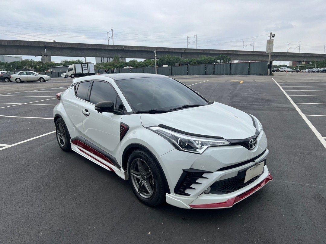Toyota (274) 2017/05月出廠CHR 豪華1.2 汽油, 汽車, 汽車出售在旋轉拍賣