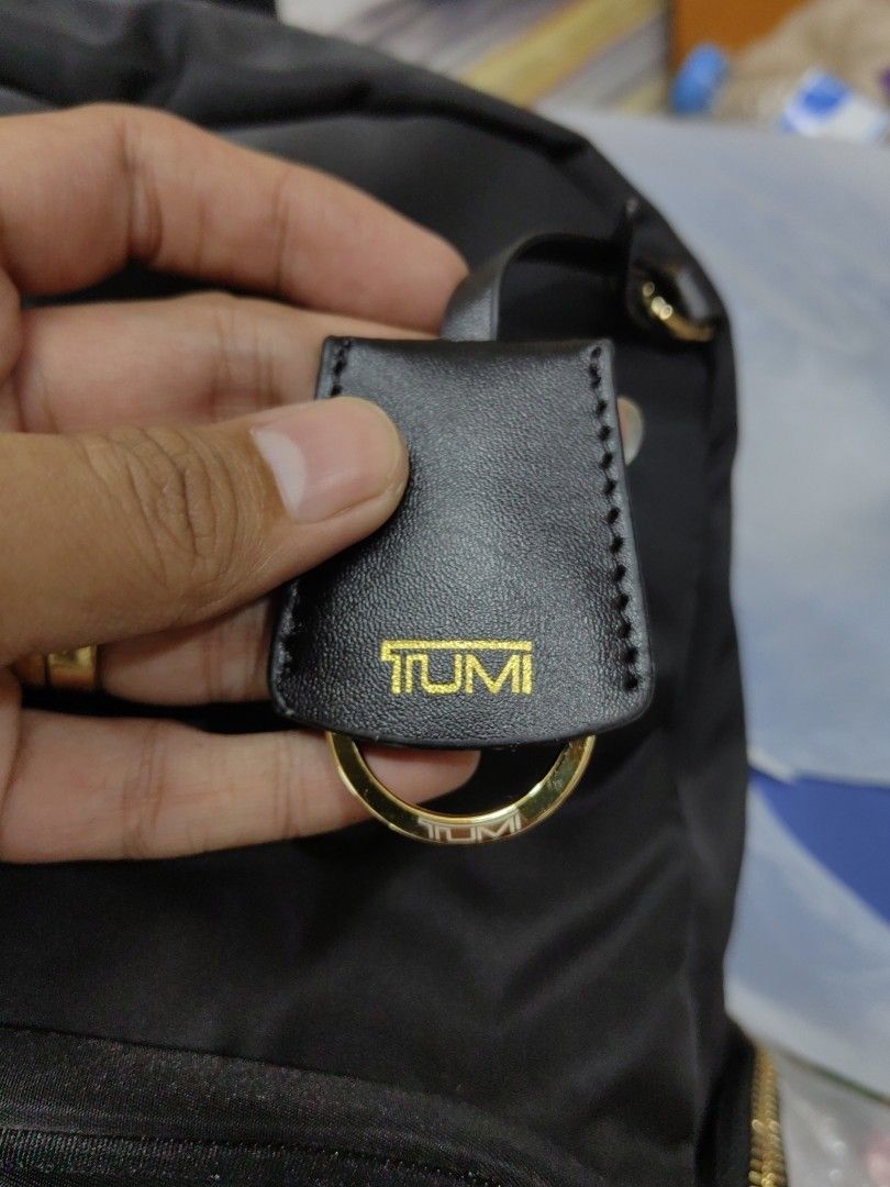 TUMI (Category: Luxury Bags & Wallets) located in Davao. Submitted by daneyvintage (Listing ID 1346204493, Image 3). Description: japan source no issue.