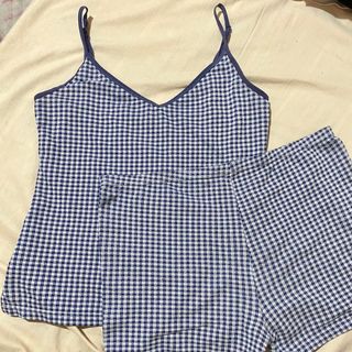 (Category: ) located in . Submitted by softclosetph (Listing ID 1346230107, Image 1). Description: .