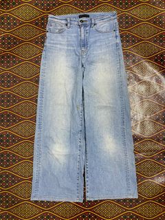 (Category: ) located in . Submitted by circlethrift (Listing ID 1346294920, Image 1). Description: .