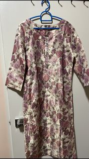 (Category: ) located in . Submitted by upcyclehaven008 (Listing ID 1346160721, Image 1). Description: .