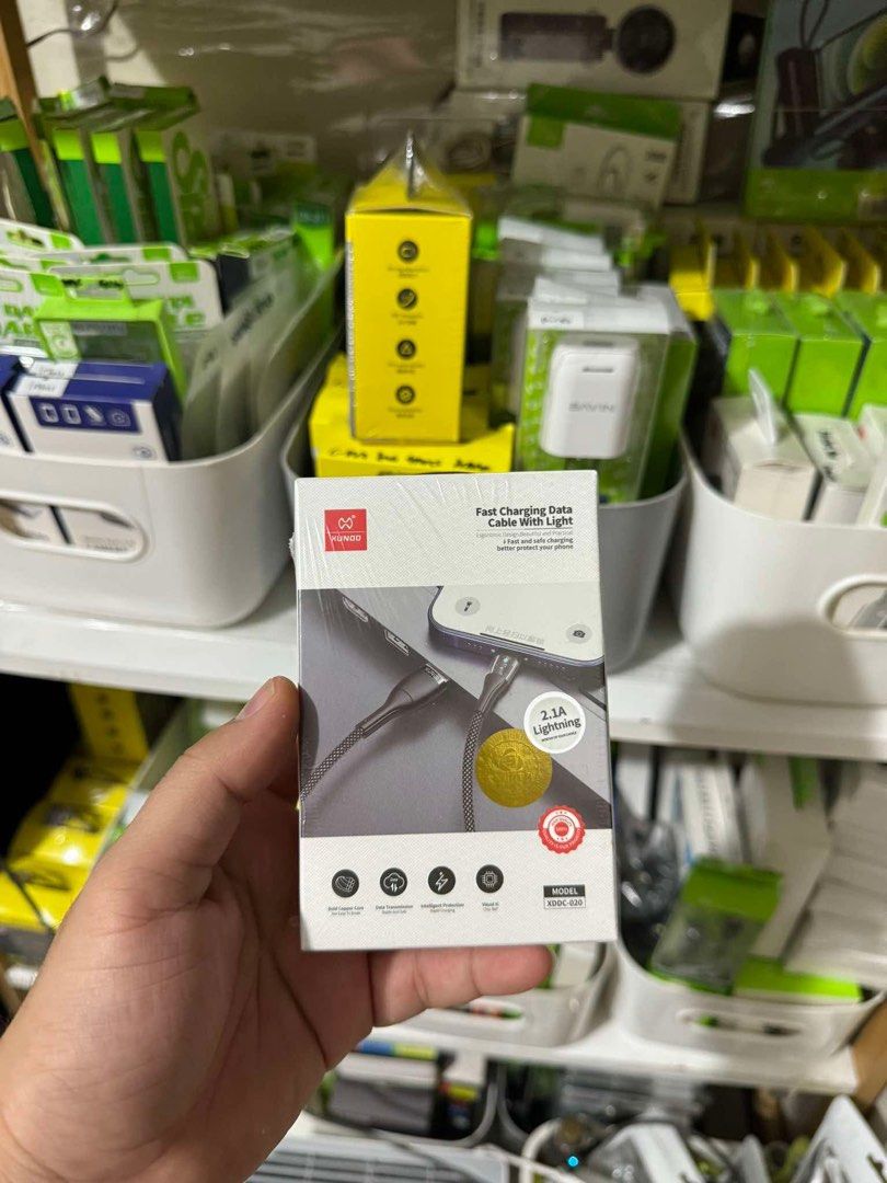 Xundd USB to Lightning Cable Fast Charging Data Cable with Light (Category: Chargers & Cables) located in Makati City. Submitted by jc.cuerdo (Listing ID 1346286948, Image 1). Description: Xundd USB to Lightning Cable Fast Charging Data Cable with Light.