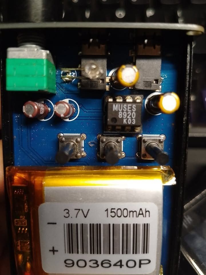 Zishan Z1 + opamp (Category: Portable Music Players) located in Cainta. Submitted by iamsandman (Listing ID 1346232061, Image 3). Description: - extra opamp - carry case rfs: upgrade Gcash/Lalamove/Grab COD Item is coming from Cainta .