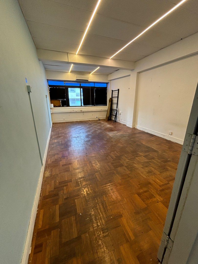 FOR SALE workers shophouse NEAR MRT DT/EW AND EATERIES//Near city less than 10 mins away 631091993306901125