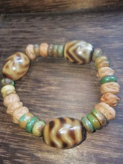 古法手工台灣珠 水紋達洛天珠（對孔18-19mm)   配百香籽綠松隔片手串，手串手圍約16.5cm  附后備珠！64189320976258110
