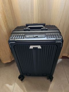 ✨️  COMPASS LUGGAGE - FIXED PRICE