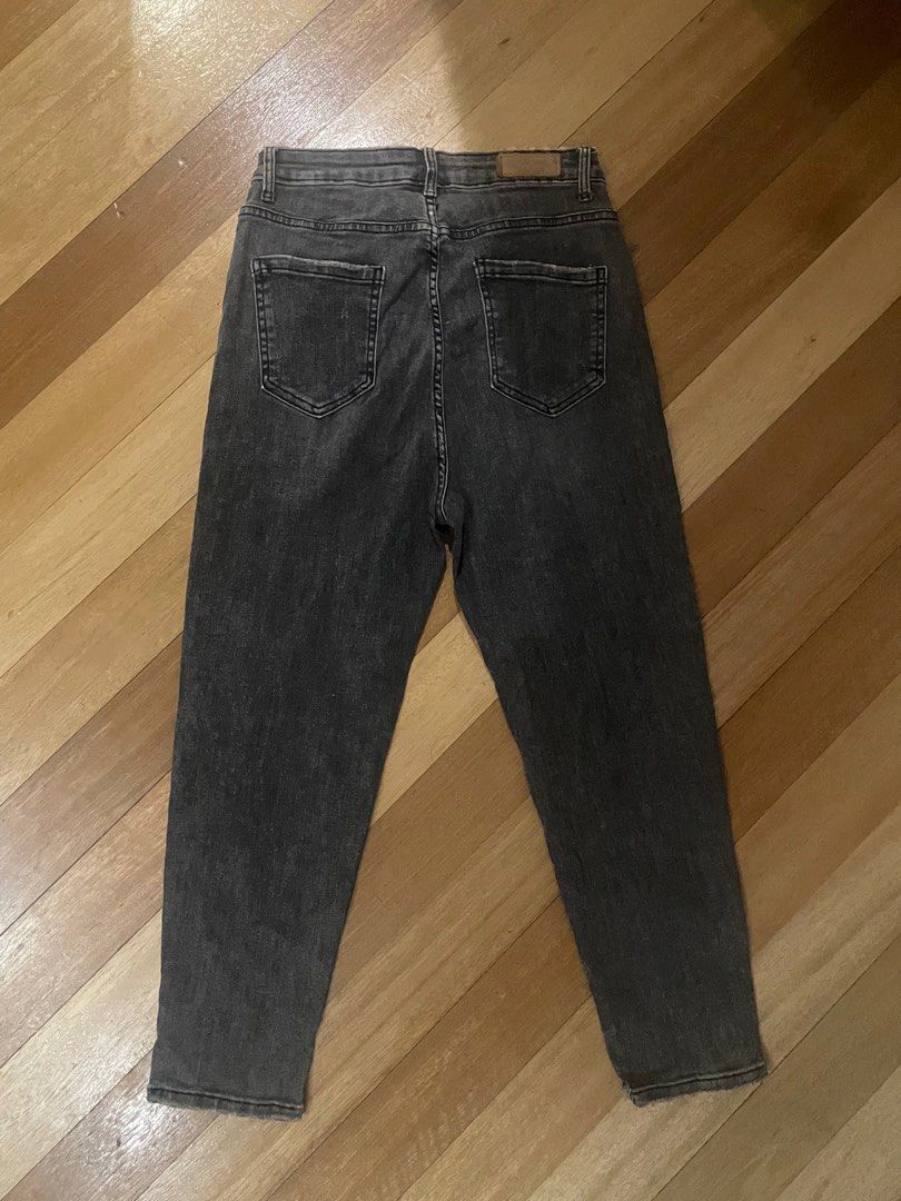 Acne Studios Jeans (Category: Jeans) located in Manila. Submitted by alyxstudihoe (Listing ID 1346303940, Image 2). Description: Condition: 8/10 - fits size 29-30 GCash Payment.