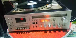 AKAI Stereo receiver