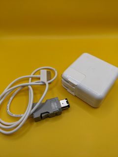 (Category: ) located in . Submitted by project.gadget (Listing ID 1346387853, Image 1). Description: .