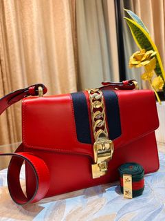 (Category: ) located in . Submitted by FashionFab (Listing ID 1346463172, Image 1). Description: .