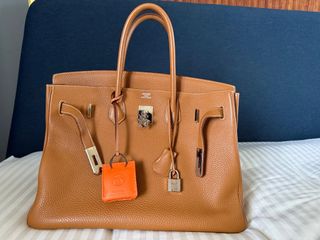 (Category: ) located in . Submitted by boyluxeph (Listing ID 1346388221, Image 1). Description: .