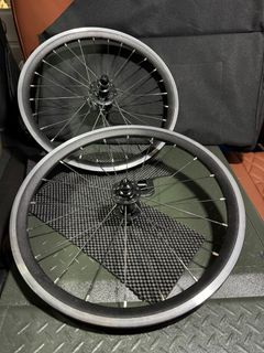 （分類：）位於 。 由 hugo_buybuybuy 提交（商品編號 1346467286，圖片 1）。簡介： 。