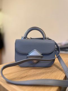 （分類：）位於 。 由 yhu__ 提交（商品編號 1346435135，圖片 1）。簡介： 。