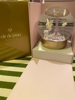 （分類：）位於 。 由 micforsale 提交（商品編號 1346415327，圖片 1）。簡介： 。