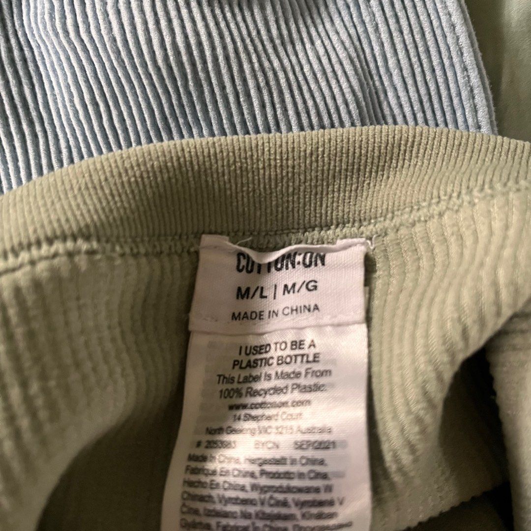 Cotton On Tank Top (Category: Sleeveless) located in Carmona. Submitted by rarithhh (Listing ID 1346395806, Image 2). Description: take both for 350! fits m.