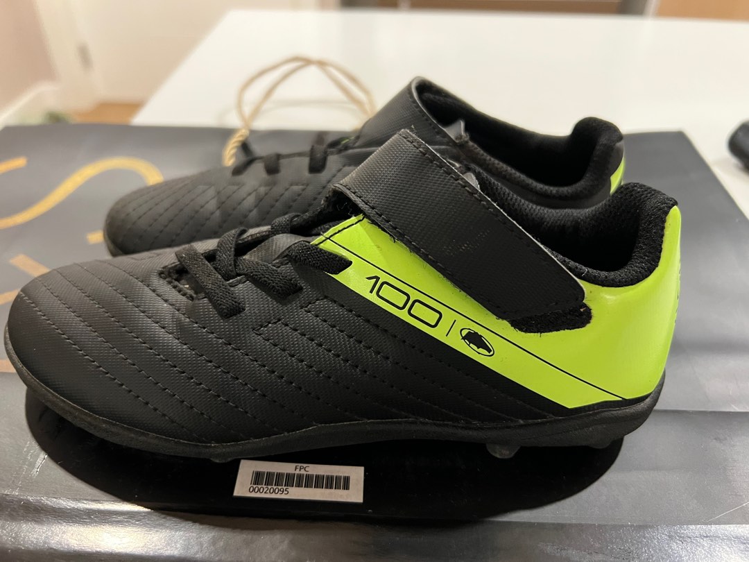 decathlon football shoes