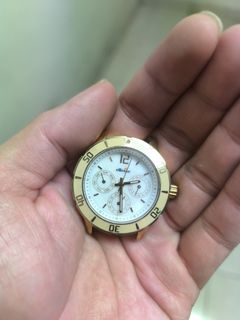 (Category: ) located in . Submitted by mikelsyeong (Listing ID 1346488727, Image 1). Description: .