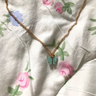 (Category: ) located in . Submitted by PastelCloset (Listing ID 1345885931, Image 1). Description: .