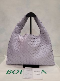 (Kategori: ) berada di . Dikirim oleh anzeraluxbags.id (ID iklan 1346472708, Gambar 1). Deskripsi: .