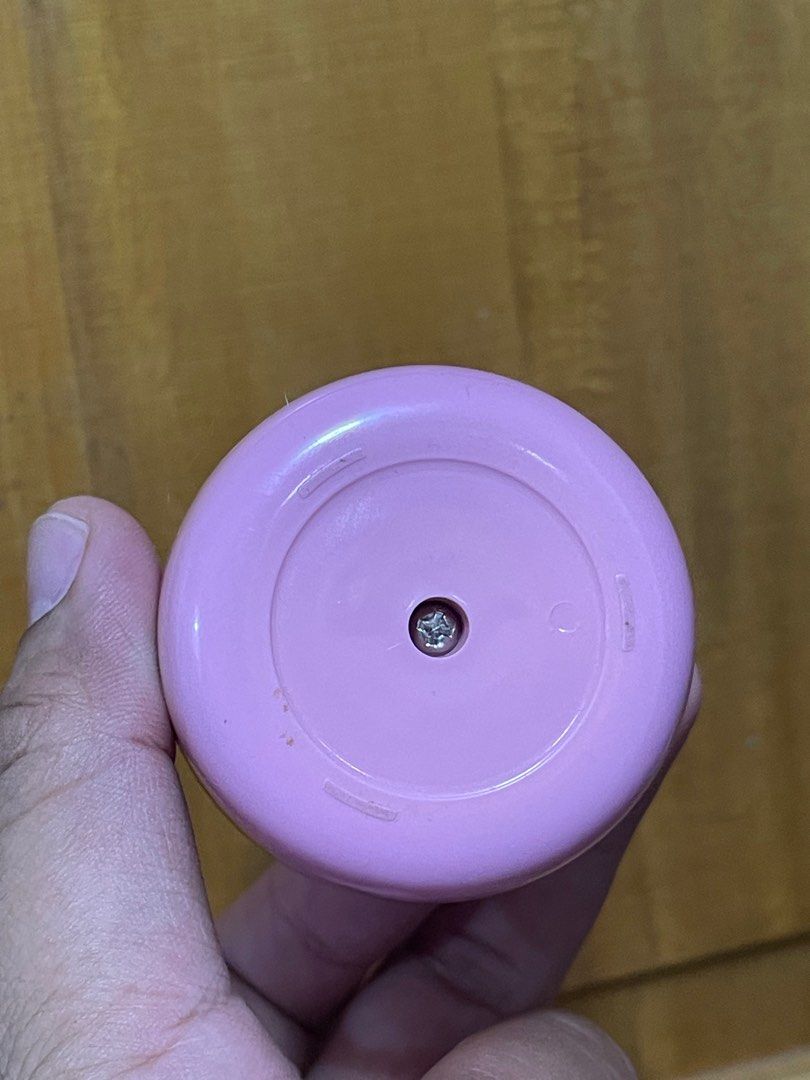 hello kitty timer (Category: Clocks) located in Calamba. Submitted by thriftingoverload (Listing ID 1346328810, Image 3). Description: plus shipping fee.