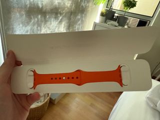 (Category: ) located in . Submitted by tech_lux_and_preloved (Listing ID 1337713884, Image 1). Description: .