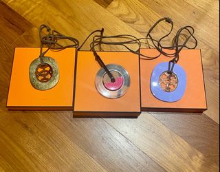 (Category: ) located in . Submitted by singaporedolly (Listing ID 1346403179, Image 1). Description: .