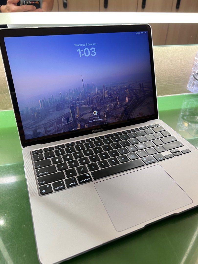 MacBook Air M1美品/16GB/512GB/最新Office2024 Macbook Air M1 16GB