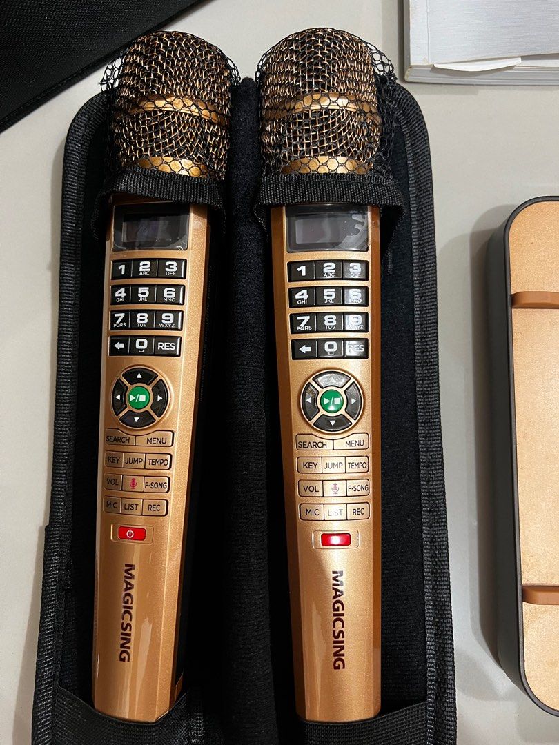 Magic Sing (Category: Microphones) located in Manila. Submitted by brandedcollection (Listing ID 1346353084, Image 2). Description: Looks brand new, 4years old. The power adapter is missing. ✅ 💯% Legit Seller ✅ 💯 Authentic 🇺🇸 (All items bought here in the states) ✅ Be my Resellers ✅ Open for Afterpay ✅ We ship Worldwide ✅ Money back guarantee if proven fake 💸 Payment first policy ❌ No rushing Order/s or shipment ❌ No to BOGUS, MINERS & JOYJO