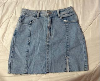 (Category: ) located in . Submitted by ynaah57 (Listing ID 1346459205, Image 1). Description: .