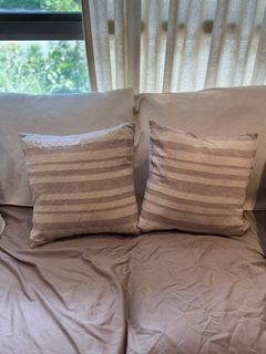 (Category: ) located in . Submitted by teosharon (Listing ID 1346324430, Image 1). Description: .