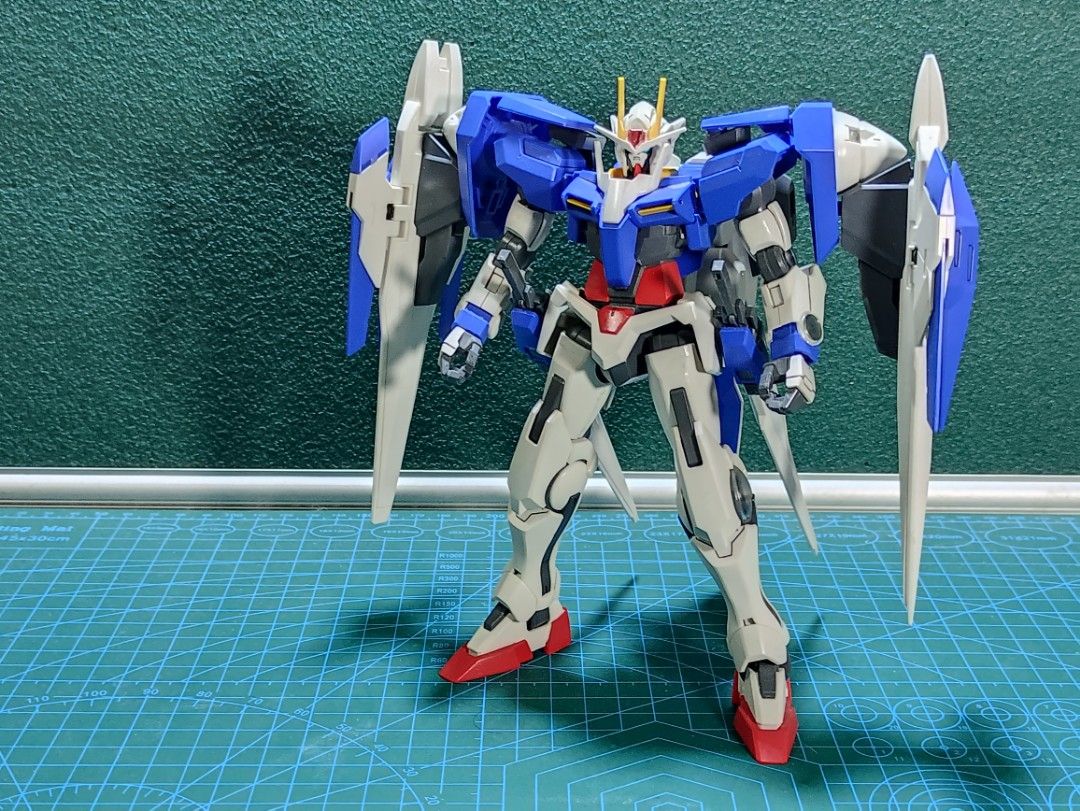 NG 1/100 ASTRAY GREEN FRAME & 00 RISER GUNDAM, Hobbies & Toys, Toys ...