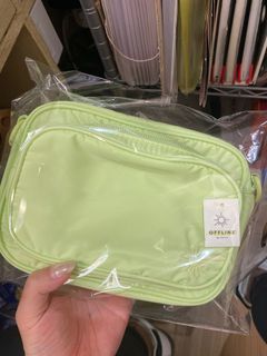 （分類：）位於 。 由 dumdummomo 提交（商品編號 1346353677，圖片 1）。簡介： 。
