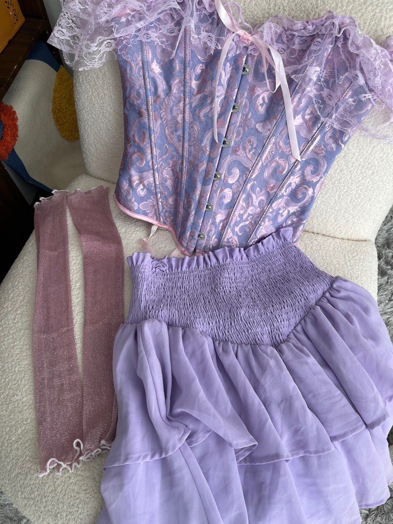 Rapunzel Tangled Disney Princess Costume (Category: Sets or Coordinates) located in Taguig. Submitted by cee_tee (Listing ID 1346442145, Image 2). Description: Modern Disney Princess Rapunzel Costume Inclusions: high quality Wig, Adjustable Corset top, Skirt & Silk Sleeves • Rental fee: ₱2,000 • Used once • fits S-M • ₱1000 reservation fee (non-refundable for cancelled rental) •₱500 security deposit (refundable after return of items) + P1000 bala