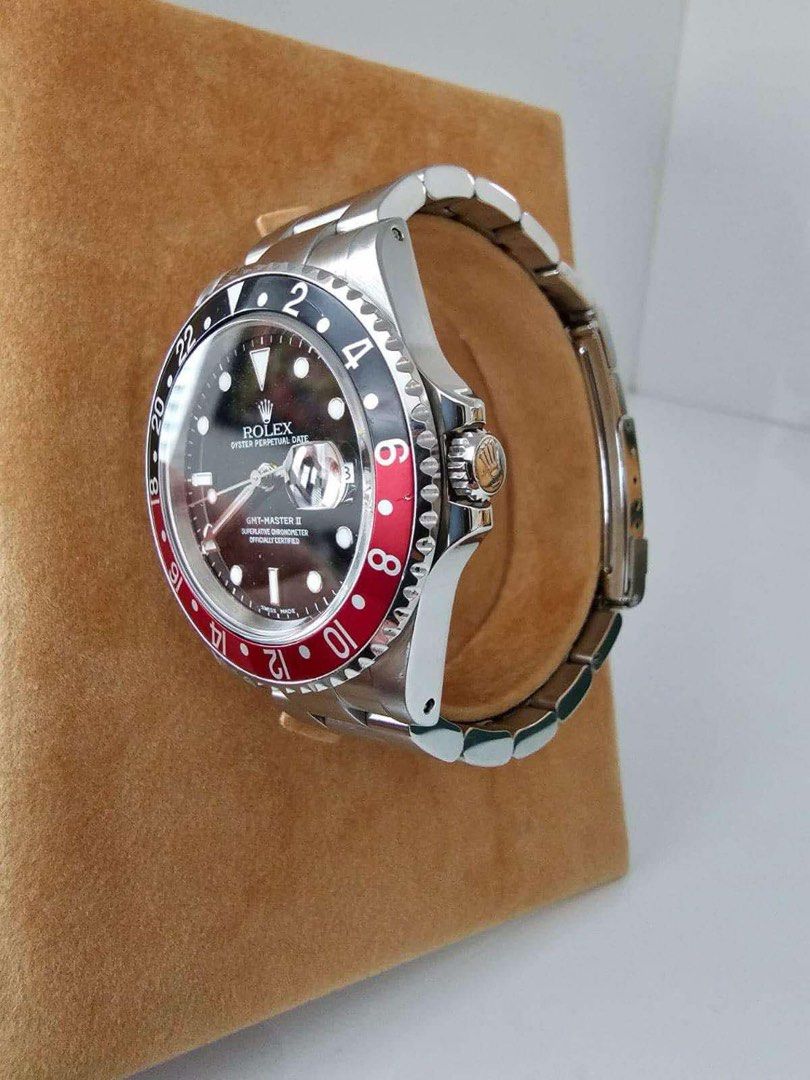 Rolex 2001 GMT Master "Coke” (Category: Luxury Watches) located in Pasig City. Submitted by Watchaholics (Listing ID 1346359787, Image 2). Description: STEAL DEAL‼️‼️‼️ Rolex 2001 GMT Master "Coke” Year model 2001 Complete full set Super mint condition Open for authentication For 805k You may DM or contact @ 09615077138 Thanks admin😉.