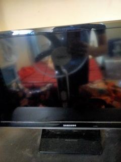Samsung led tv not smart tv 22inch