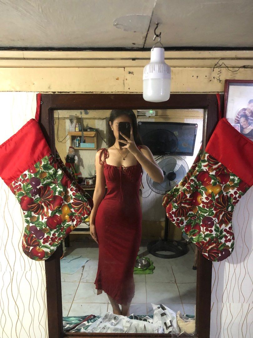 SHEIN Bodycon Red Dress (Category: Dresses) located in Caloocan City. Submitted by cskhaela (Listing ID 1346469496, Image 2). Description: never worn, now lang nung nag fit. may shein tag pa GET 2+ MORE PRODUCTS ON MY LISTING FREE DF IN LUZON ONLY (via JNT). PM FOR MORE INFO!! .